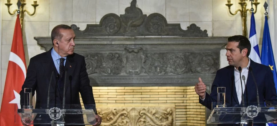 Σε πανικό η κυβέρνηση: Έτοιμος να σηκώσει το τηλέφωνο και να παρακαλέσει τον Τ.Ερντογάν για την επιστροφή των Ελλήνων στρατιωτικών ο Α.Τσίπρας